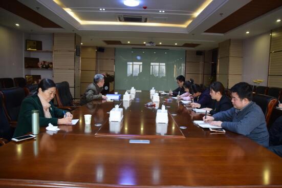 我校召开护理专业发展及新专业建设论证会