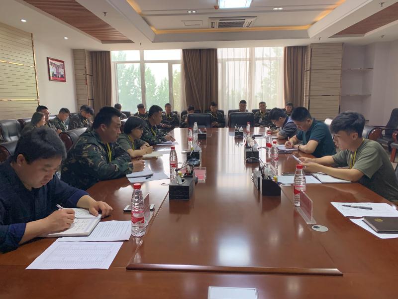 太阳集团tcy8722召开 2020年春季学期学管干部培训动员会