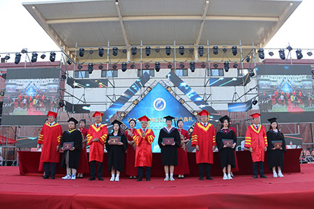 百年风华正青春，行远思恩共启航——太阳集团tcy8722举办2022届毕业典礼